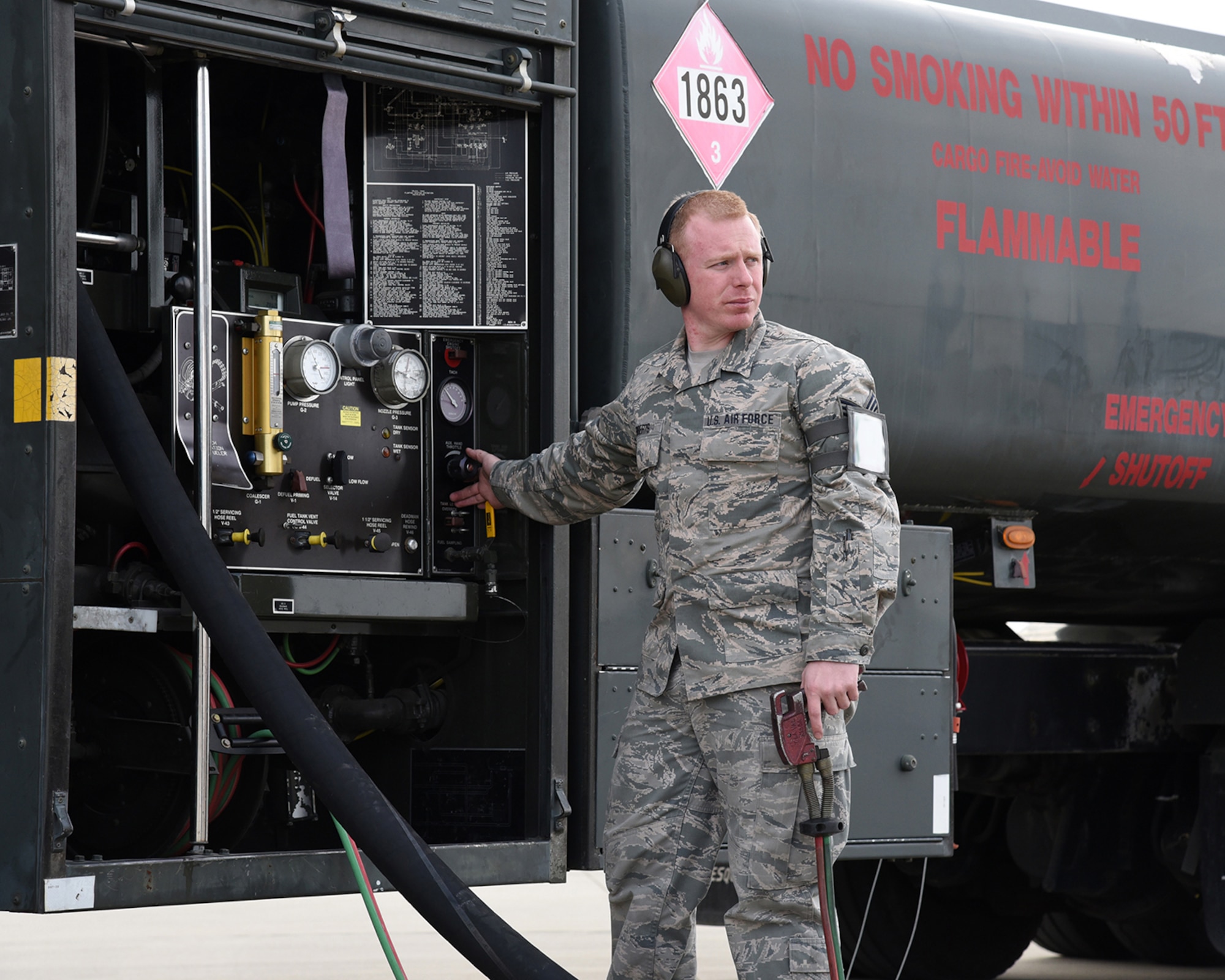 Members of the 142nd Fighter Wing prepare to participate in the Sentry Savannah 17-2 exercise, Savannah, Ga., Jan. 28, 2017.  Sentry Savannah is a joint aerial combat training exercise hosted by the Georgia Air National Guard, and the Air National Guard's largest Fighter Integration, air-to-air training exercise encompassing fourth and fifth generation aircraft. (U.S. Air National Guard photo by Senior Master Sgt. Shelly Davison, 142nd Fighter Wing Public Affairs)