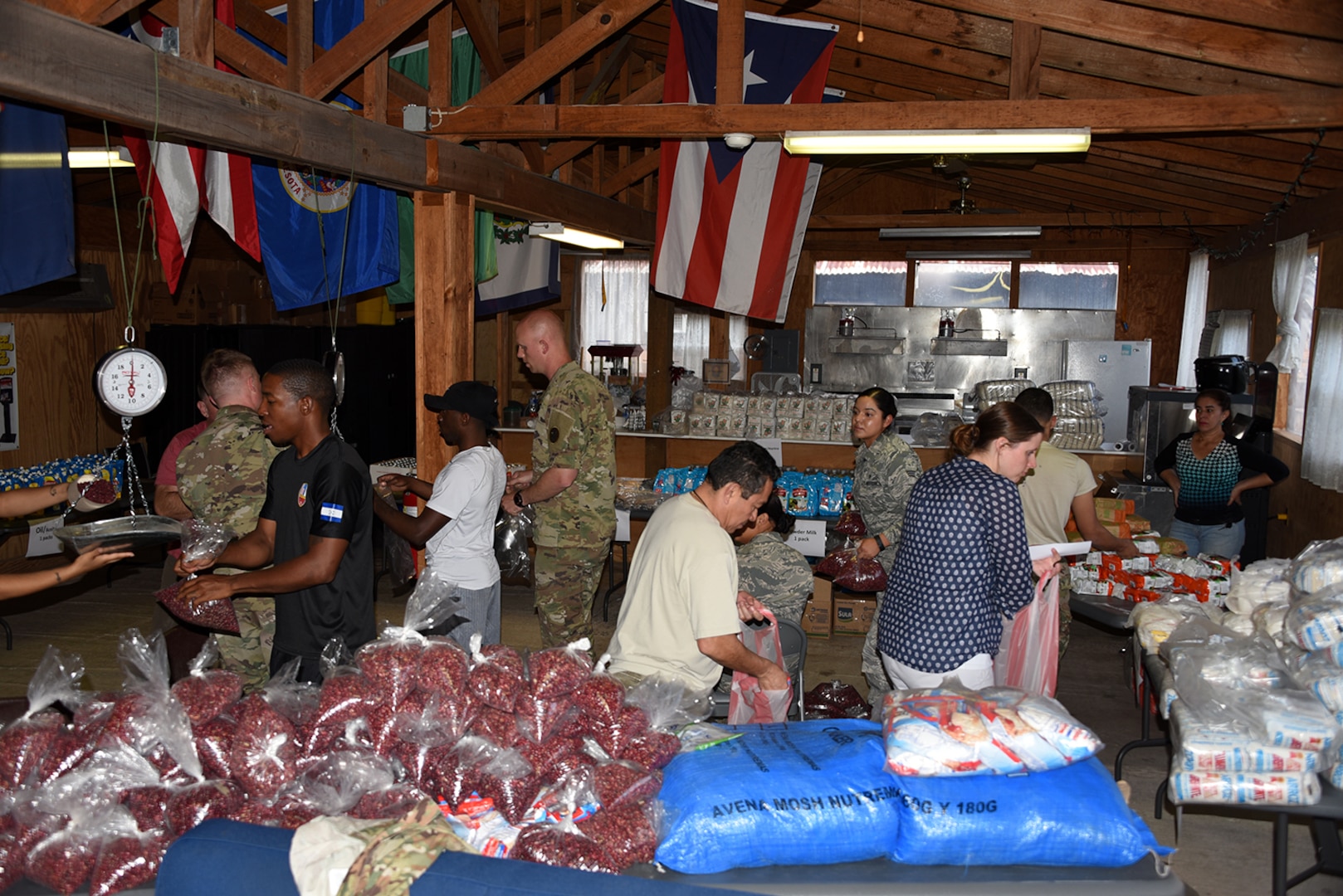 File:Contract worker prepares a big pot of food at Guantanamo.jpg