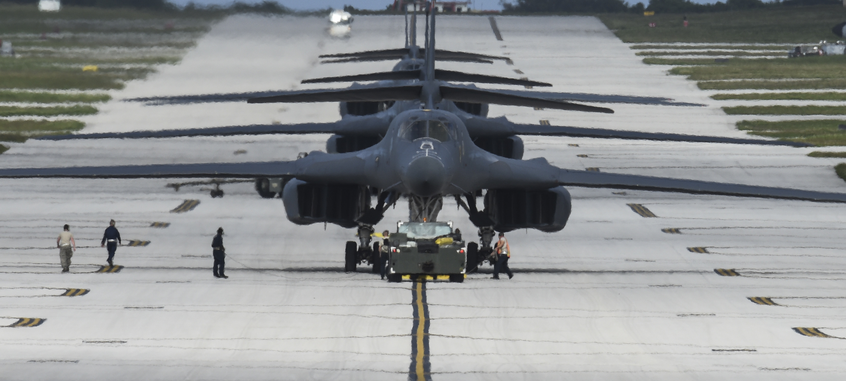 Four B1B Lancers arrive Feb. 6, 2017, at Andersen AFB, Guam [3316×1496