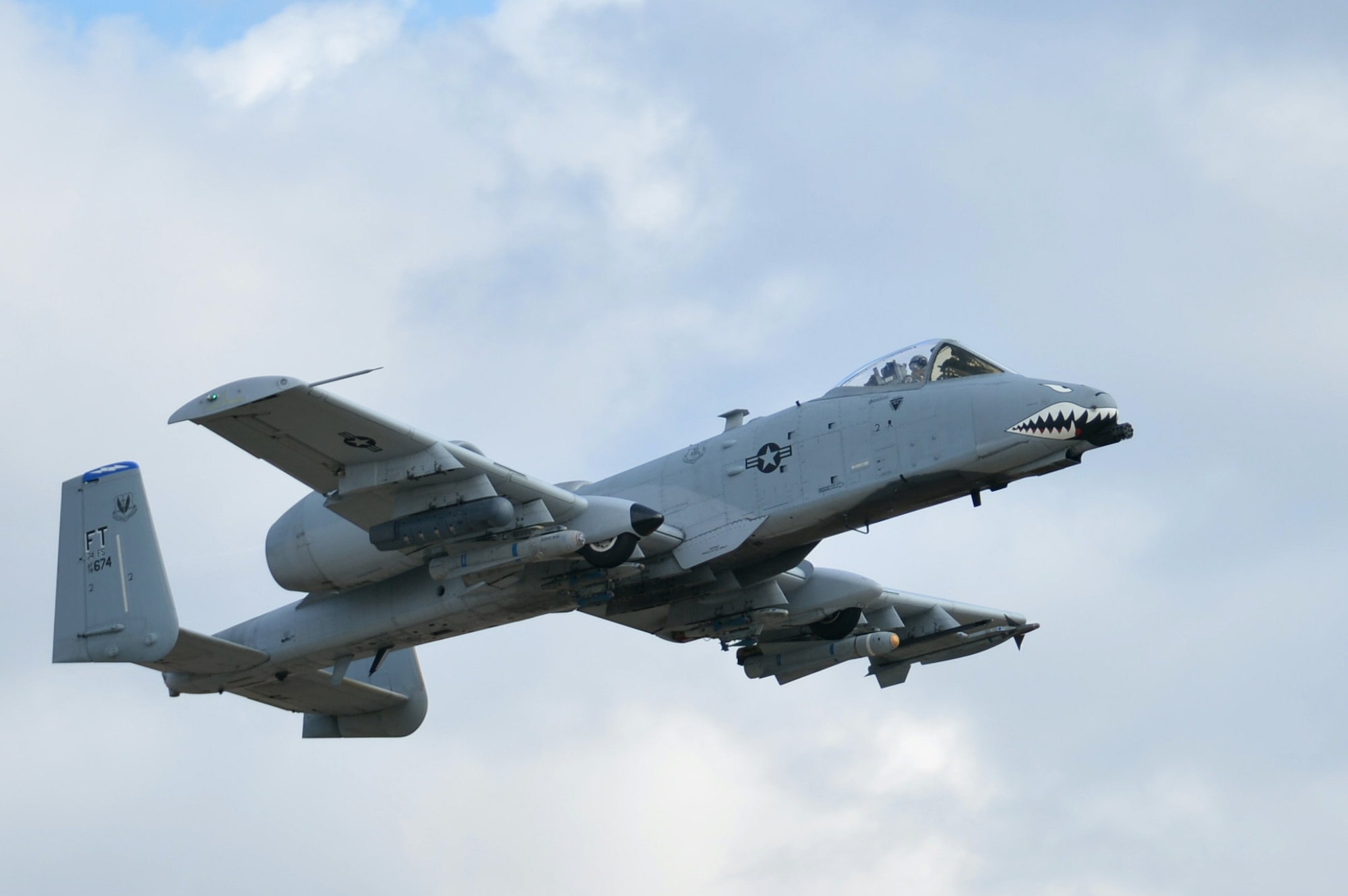 U.S. Air Force Col. Scott Caine, 9th Air Force vice commander, completes his final flight in the Air Force in a A-10C Thunderbolt II aircraft, Shaw Air Force Base, S.C., Feb. 8, 2017. Caine was a command pilot with more than 3,400 flying hours and retired Feb. 10, 2017, after 30 years of service. (U.S. Air Force photo by Airman 1st Class Christopher Maldonado)