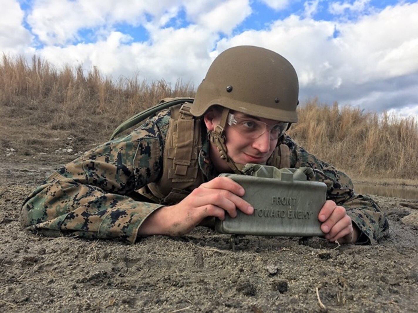 On January 12, 2017 Second Lieutenant Robert Miller, a Marine attached to Combat Engineer Officer course 1-17 (CEO 1-17); emplaces a M18A1 Claymore. This munition is a fragmentation munition that contains 700 steal balls and 682 grams of composition C4 explosive. Special-purpose munitions are hand-emplaced and used to create an expedient obstacle, enhance existing one, and attack specific target types.
