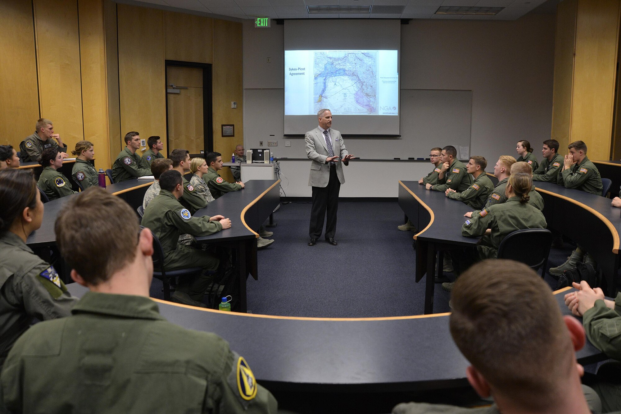 Robert Cardillo, the director of the National Geospatial-Intelligence Agency, speaks to cadets in Fairchild Hall Feb. 10, 2017 at the U.S. Air Force Academy. (U.S. Air Force photo/Jason Gutierrez) 