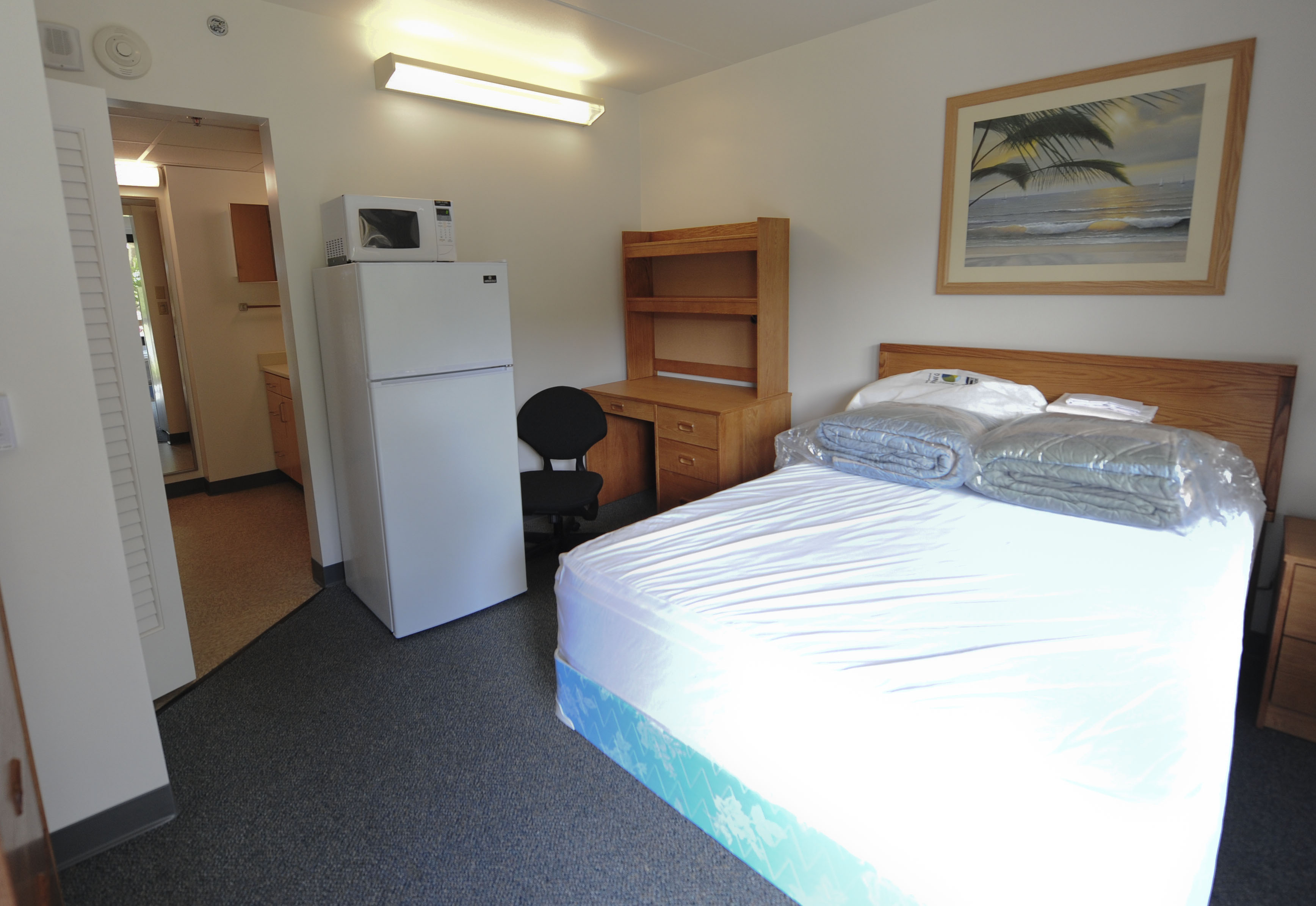 Maintaining facilities and unit integrity Airmen transfer dorms during