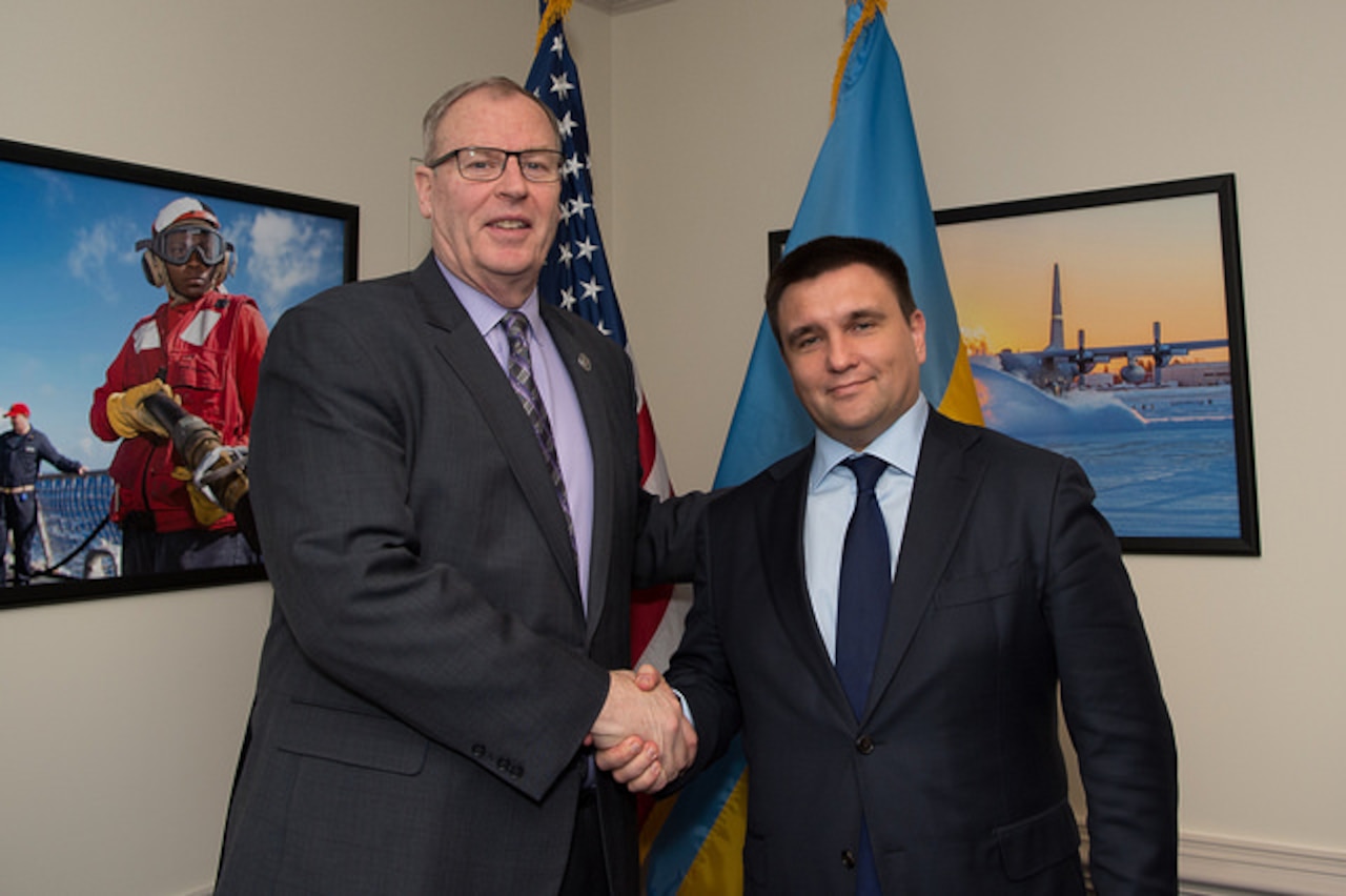 Deputy Defense Secretary Bob Work poses for a photo with Ukrainian Foreign Affairs Minister Pavlo Klimkin during an office call at the Pentagon, Feb. 15, 2017. DoD photo by Army Sgt. Amber I. Smith