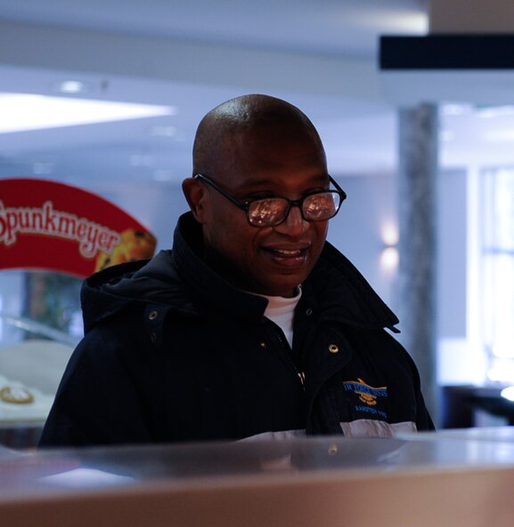 A customer browses the food options at the Lindberghof Dining Facility on Kapaun Air Station, Germany, Feb. 14, 2017. At the Lindberghof Dining Facility, doors are open to Department of Defense, Defense Commissary Agency, Department of Defense Educational Activity, and Army Air Force Exchange Services employees. (U.S. Air Force photo by Airman 1st Class Savannah L. Waters)