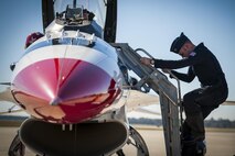 U.S. Air Force Capt. Erik Gonsalves, U.S. Air Force Thunderbird number eight narrator pilot, steps down from an F-16D Fighting Falcon, Feb. 17, 2017, at Moody Air Force Base, Ga. The USAF Thunderbirds are known as the “Ambassadors in Blue,” and will be representing the Air Force during the Thunder Over South Georgia Air Show in October 2017, at Moody AFB. (U.S. Air Force photo by Airman 1st Class Lauren M. Sprunk)