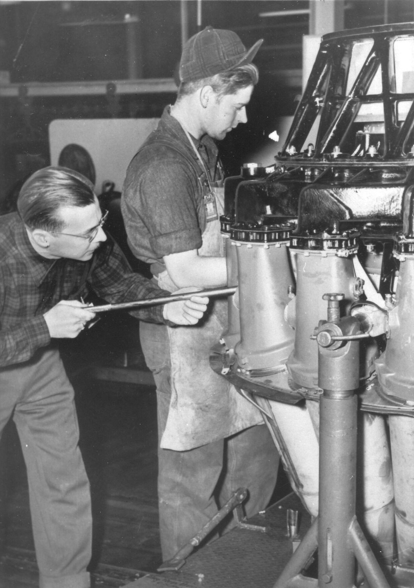 J33 engine mechanics at Tinker in 1949. (Photo courtesy of the Tinker History Office)