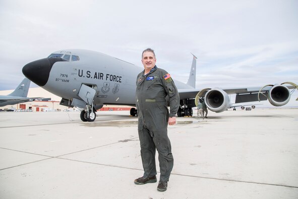 Master Sgt. Robert Self, 370th Flight Test Squadron, following his final flight Jan. 18. (U.S. Air Force photo by Christopher Higgins)
