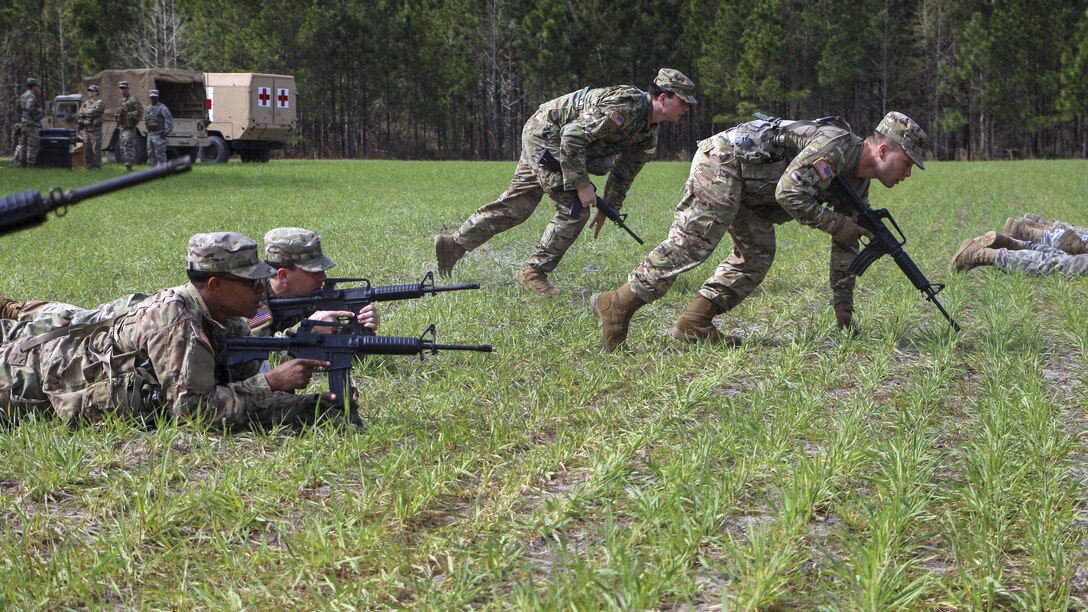 Soldiers conduct individual movement drills at Fort Stewart, Ga., Feb. 14, 2017. The event helped determine who would represent the battalion at the 11th annual Best Sapper Competition at Fort Leonard Wood, Mo. The soldiers are assigned to the 3rd Infantry Division's 9th Brigade Engineer Battalion, 2nd Infantry Brigade Combat Team. Army photo by Spc. Joshua Petke