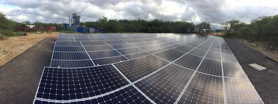 A newly-installed 134 kW photovoltaic array at Joint Base Pearl Harbor-Hickam, Hawaii, is part of the Pacific Energy Assurance and Resiliency Laboratory, a renewable energy microgrid project demonstrating new ways for military facilities to address energy needs. (Photo courtesy of HNU Energy/Joseph Cannon)