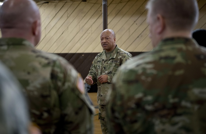 Commnad Sgt Maj. Craig Owens, senior enlisted leader of the 200th Military Police Command, talks to his senior enlisted leaders during a weekend leadership forum in Los Alamitos, Calif., Feb 15-18. 