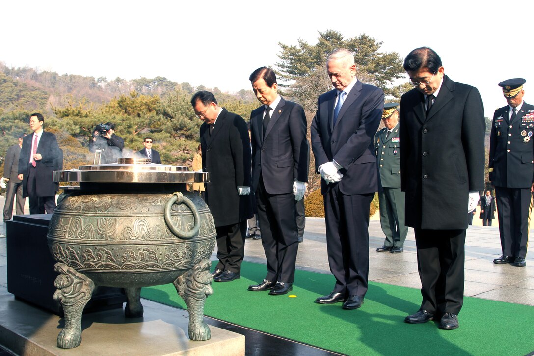 Minister of National Defense, Han Min-koo and U.S. Secretary of Defense James Mattis pay tribute to the victims of the Korean War at the Seoul National Cemetery, Feb. 3. Secretary Mattis visited Republic of Korea in his first overseas trip as secretary of defense. (U.S. Army photo by Pfc. Jo, Byeongwook)
