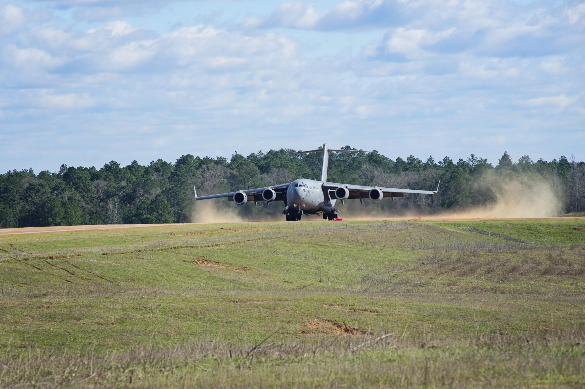 Reservists from the 512th Airlift Wing located at Dover Air Force Base, Del., conducted airfield training and provided support to Army units who were training at the Joint Readiness Training Center, Fort Polk, Louisiana, Feb. 15. 2017. (U.S. Air Force photo/Capt. Bernie Kale)