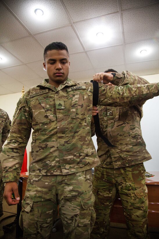 Army Sgt. Carlos Rodriquez has a tourniquet applied to his arm during a tactical combat casualty care class held for Kurdish security forces near Erbil, Iraq, Feb. 19, 2017. Rodriquez is an infantryman assigned to the 82nd Airborne Division’s Company B, 2nd Battalion, 325th Airborne Infantry Regiment, 2nd Brigade Combat Team. Army photo by Spc. Craig Jensen