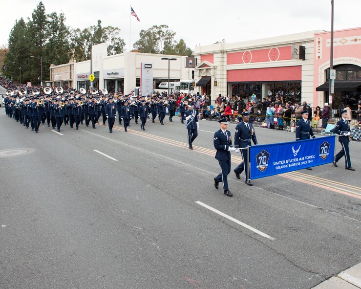 The United States Air Force Total Force Band performs in the 128th Rose Parade in Pasadena, Calif., Jan. 2, 2017. The USAF Total Force Band kicked off the Air Force 70th Birthday celebration playing several venues in Southern California culminating with their appearance in the Rose Parade. The band is comprised of active-duty and Air National Guard musicians from around the Air Force. (U.S. Air Force photo/Louis Briscese)