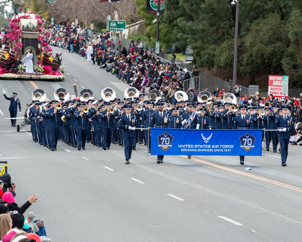 The United States Air Force Total Force Band performs in the 128th Rose Parade in Pasadena, Calif., Jan. 2, 2017. The USAF Total Force Band kicked off the Air Force 70th Birthday celebration playing several venues in Southern California culminating with their appearance in the Rose Parade. The band is comprised of active-duty and Air National Guard musicians from around the Air Force. (U.S. Air Force photo/Louis Briscese)