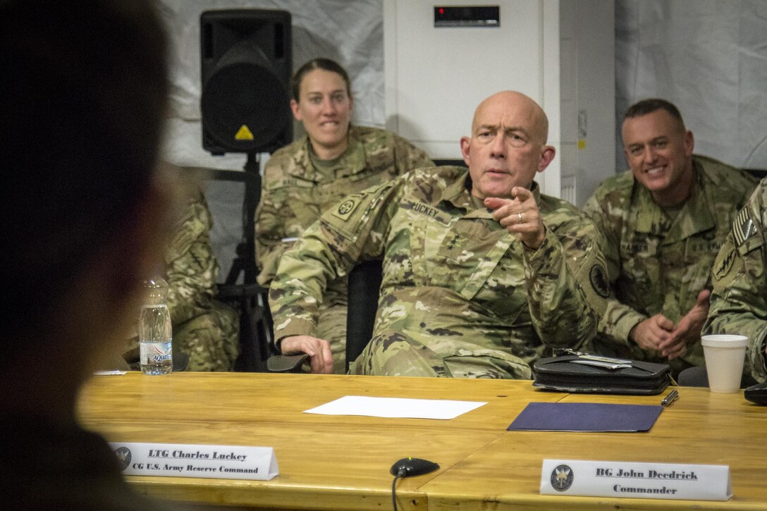 Chief of Army reserve Lt. Gen. Charles D. Luckey, center, visited Army Reserve Soldiers assigned to Special Operations Joint Task Force – Operation Inherent Resolve in Kuwait.  Luckey talked to the troops about the need for Army Reserve Soldiers to continue to support operations worldwide. (U.S. Army photo by Sgt. Joshua W. Brownlee / NOT RELEASED)