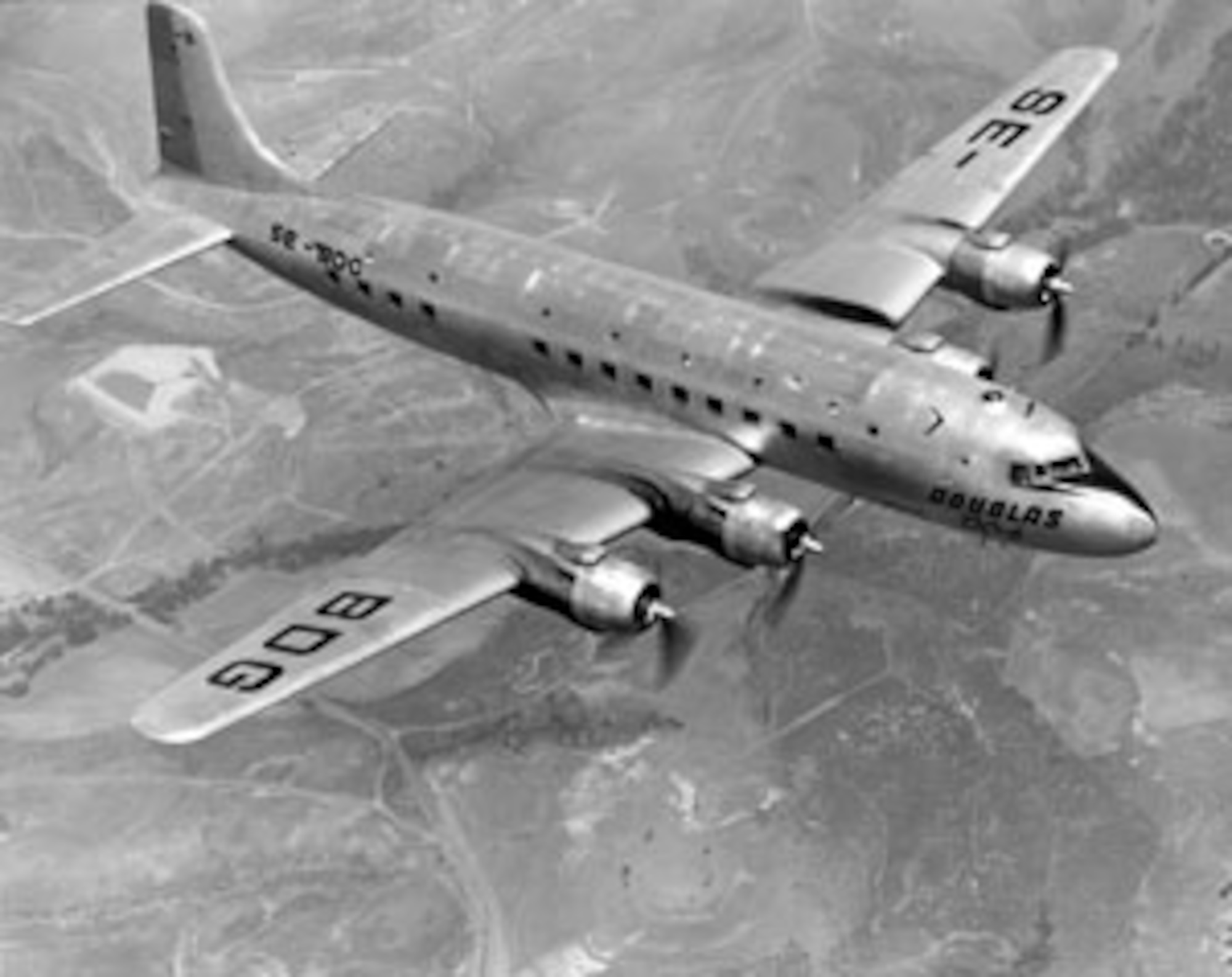 C-118 Liftmaster, 1966-69: The C-118 Liftmaster aircraft brought the first aeromedical evacuation patients from Vietnam to Scott AFB. The evacuees stopped overnight at Scott, en-route to other medical facilities.