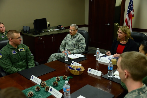 Capt. Cory Elder, 341st Operations Support Squadron intercontinental ballistic missile code controller, left, Secretary of the Air Force Honorable Deborah Lee James and Lt. Gen. Jack Weinstein, Deputy Chief of Staff for Strategic Deterrence and Nuclear Integration, have a discussion at Malmstrom Air Force Base, Mont., Jan. 5, 2017. James hosted a discussion with company grade officers from all three missile squadrons and operations support squadrons to gain feedback on what improvements still need to be considered within the nuclear enterprise from a wing mission operations perspective. (U.S. Air Force photo/Airman 1st Class Magen M. Reeves)