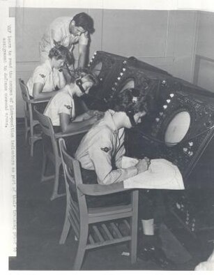 A group of female students radar training on Keesler Field, Miss. (Courtesy photo)
