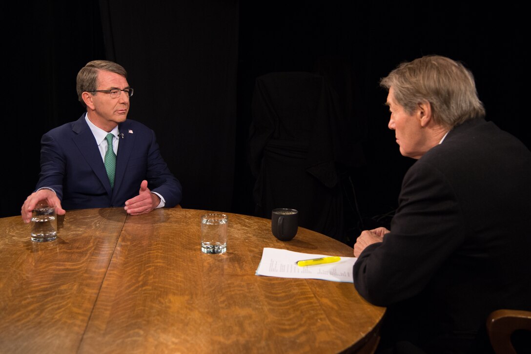 Defense Secretary Ash Carter participates in an interview with Charlie Rose at the Bloomberg Television headquarters in New York City, Jan. 12, 2017. DoD photo by Air Force Staff Sgt. Jette Carr