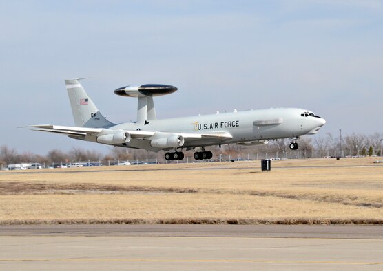 The first of 24 E-3 Sentry aircraft to complete glass flight deck modification known as DRAGON prepares to lands at Tinker Air Force Base, Okla., Jan. 9, 2017. DRAGON provides three primary benefits to the warfighter. It ensures compliance with current and future air traffic control requirements, it replaces 1970s analog technology, and it automates the navigation functions by optimizing crew resource management during flight operations. (U.S. Air Force photo/Kelly White)