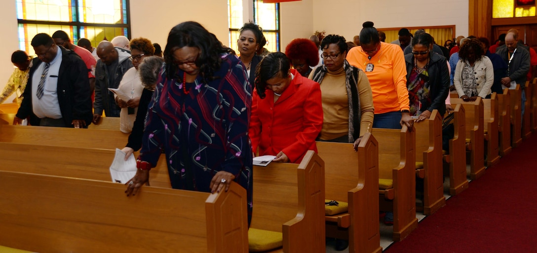 A capacity crowd, including active-duty service members, civilian personnel and community guests, filled the Chapel of the Good Shepherd at Marine Corps Logistics Base Albany for the 2017 Dr. Martin Luther King Jr. observance, Jan 11. Guest speaker for the annual commemoration was Pastor Darnell Lundy, an Americus, Ga. native.