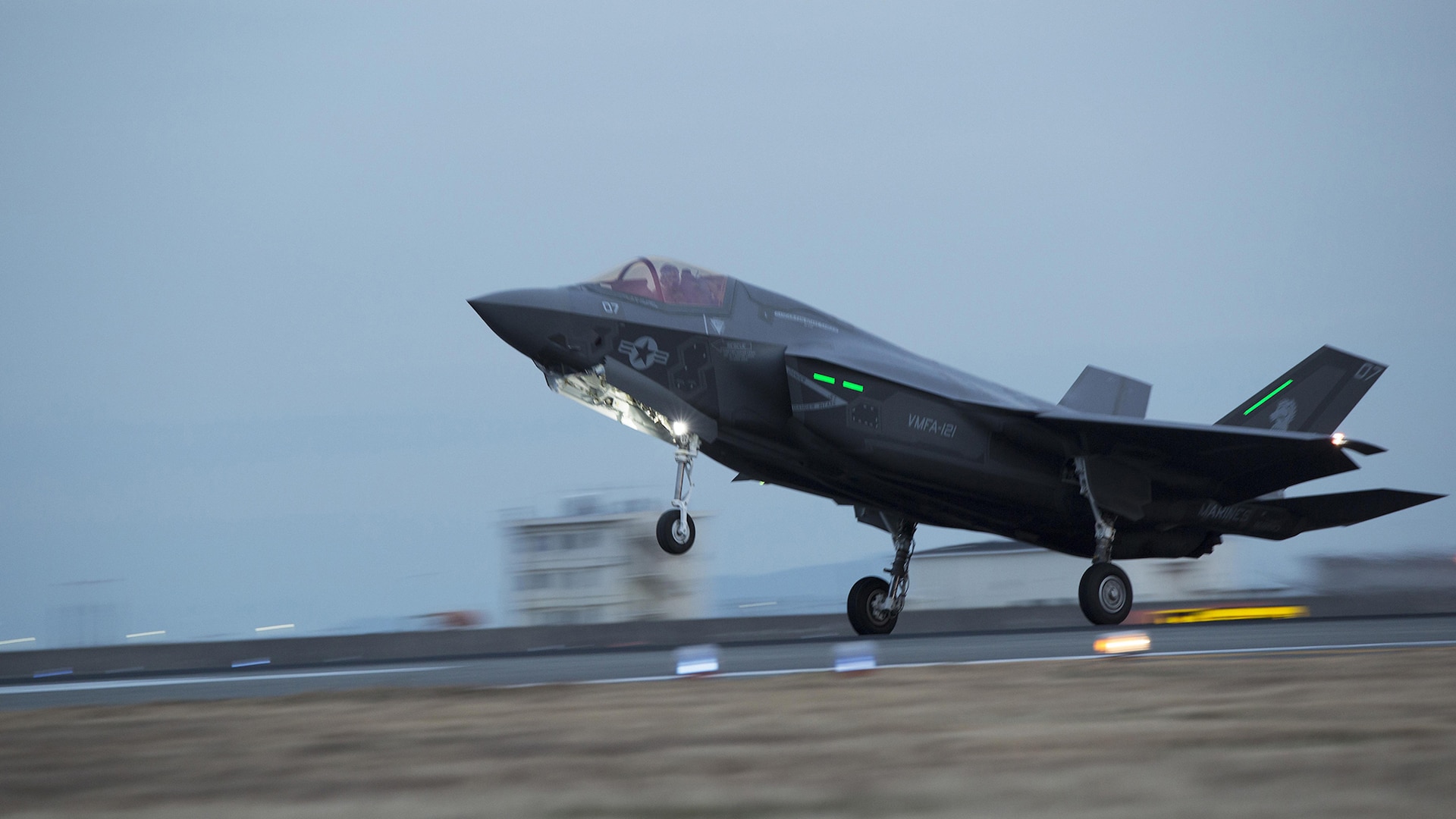 Lightning II Strikes Iwakuni, F-35B Arrives > U.S. Indo-Pacific Command ...