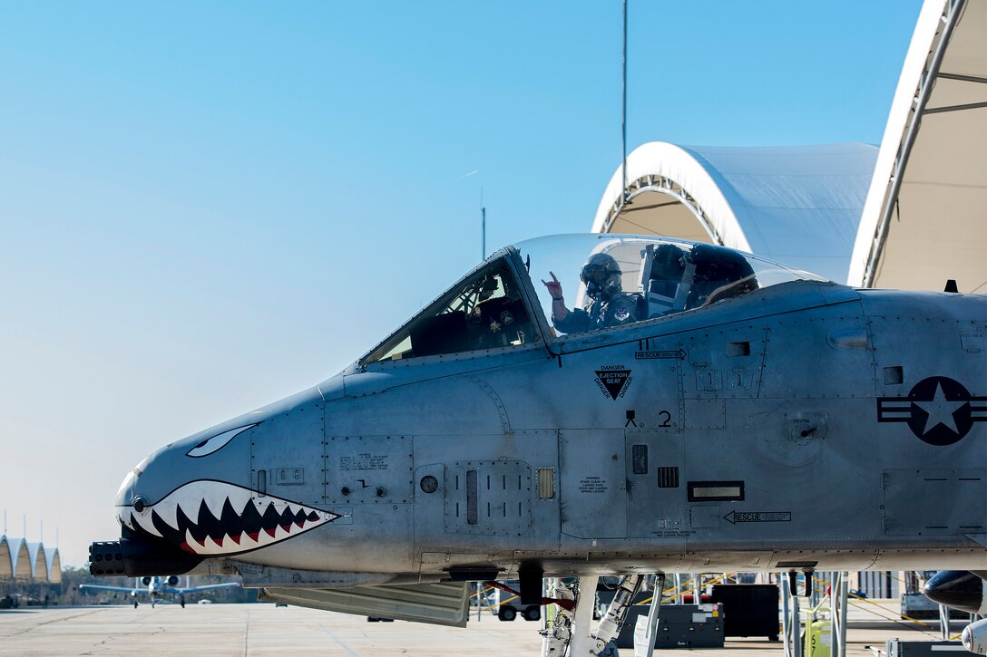 Air Force Capt. Andrew Nemethy taxis to the runway before departing Moody Air Force Base, Ga., Jan. 12, 2017, to participate in Green Flag West at Nellis Air Force Base, Nev. Nemethy is a pilot assigned to the 74th Fighter Squadron. Air Force photo by Airman 1st Class Greg Nash