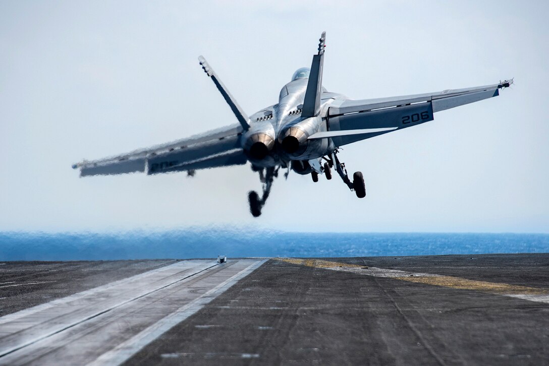 An F/A-18E Super Hornet takes off from the aircraft carrier USS Carl Vinson in the Pacific Ocean, Jan. 16, 2017. The pilot and aircraft are assigned to Strike Fighter Squadron 137. Navy photo by Petty Officer 2nd Class Sean M. Castellano