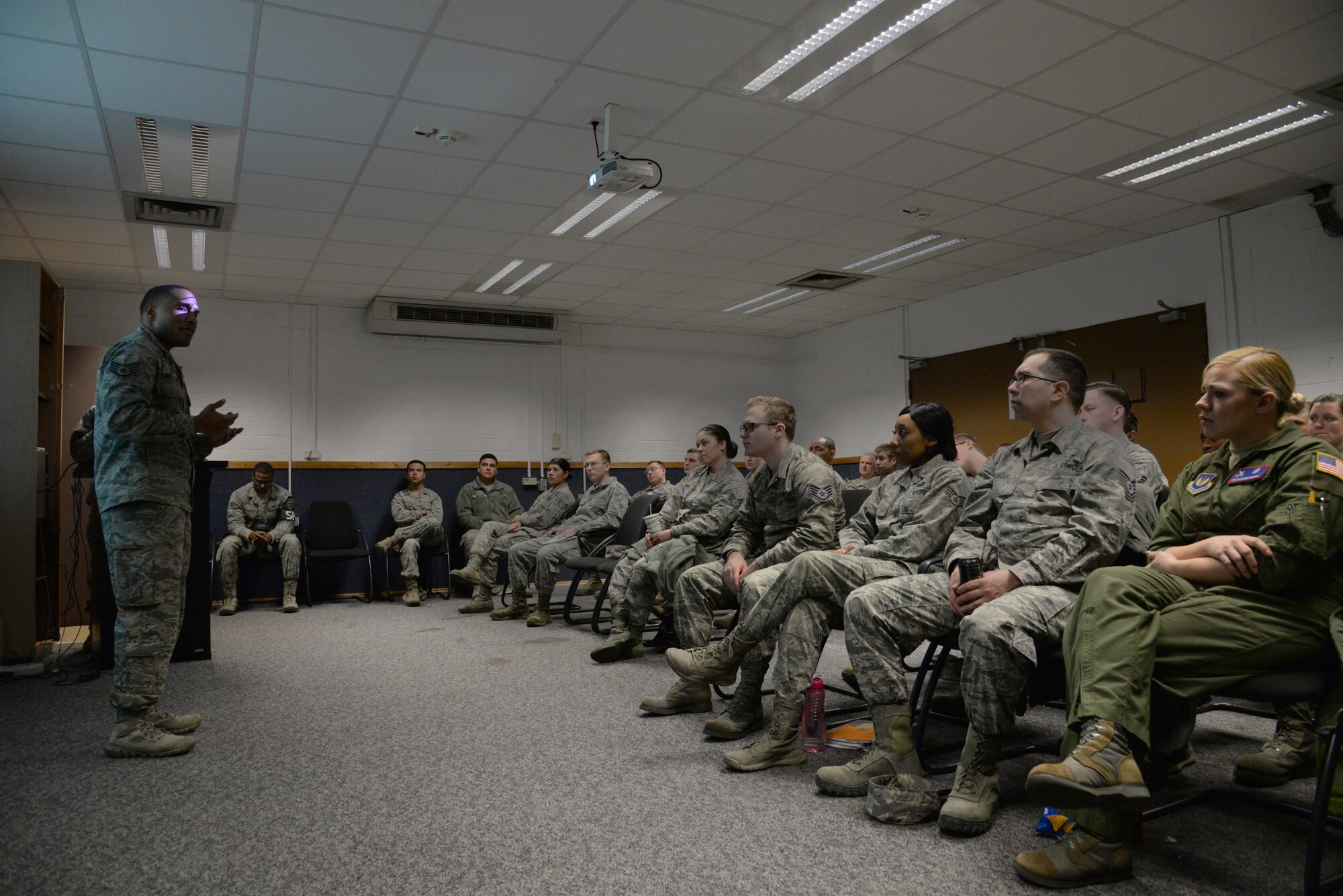 Staff Sgt. Karriem Abdulahad, 86th Security Forces Squadron training instructor, teaches Expeditionary Active Shooter Training course information to his students at Ramstein Air Base, Germany, Dec. 15, 2016. Abdulahad adds personal information to the course by informing students about his experience with active shooter situations. (U.S. Air Force photo by Airman 1st Class D. Blake Browning)