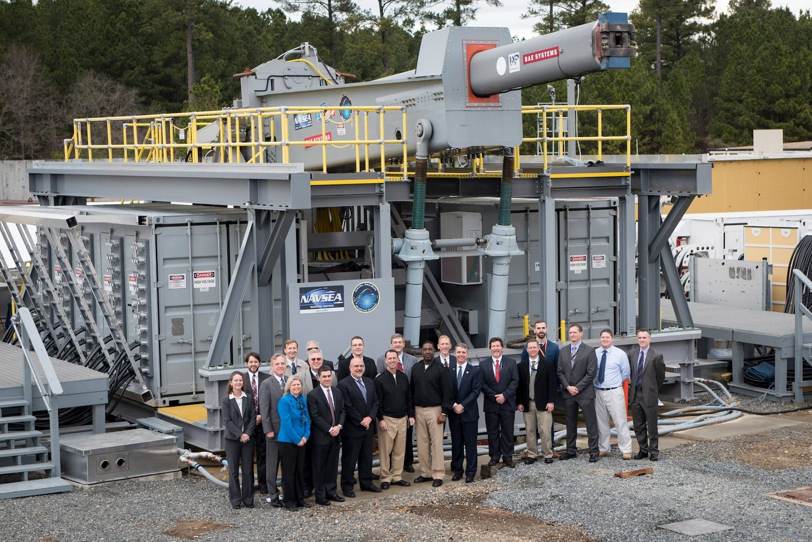 Chief of Naval Operations (CNO) Adm. John Richardson visits Naval Surface Warfare Center Dahlgren Division (NSWCDD). During his visit, CNO held an all-hands call and toured various labs and workspaces including electromagnetic launchers, hypervelocity projectiles, and directed energy weapons. NSWCDD provides research, development, test and evaluation, analysis, systems engineering, integration and certification of complex naval warfare systems. U.S. Navy photo by Mass Communication Specialist 1st Class Nathan Laird (Released)