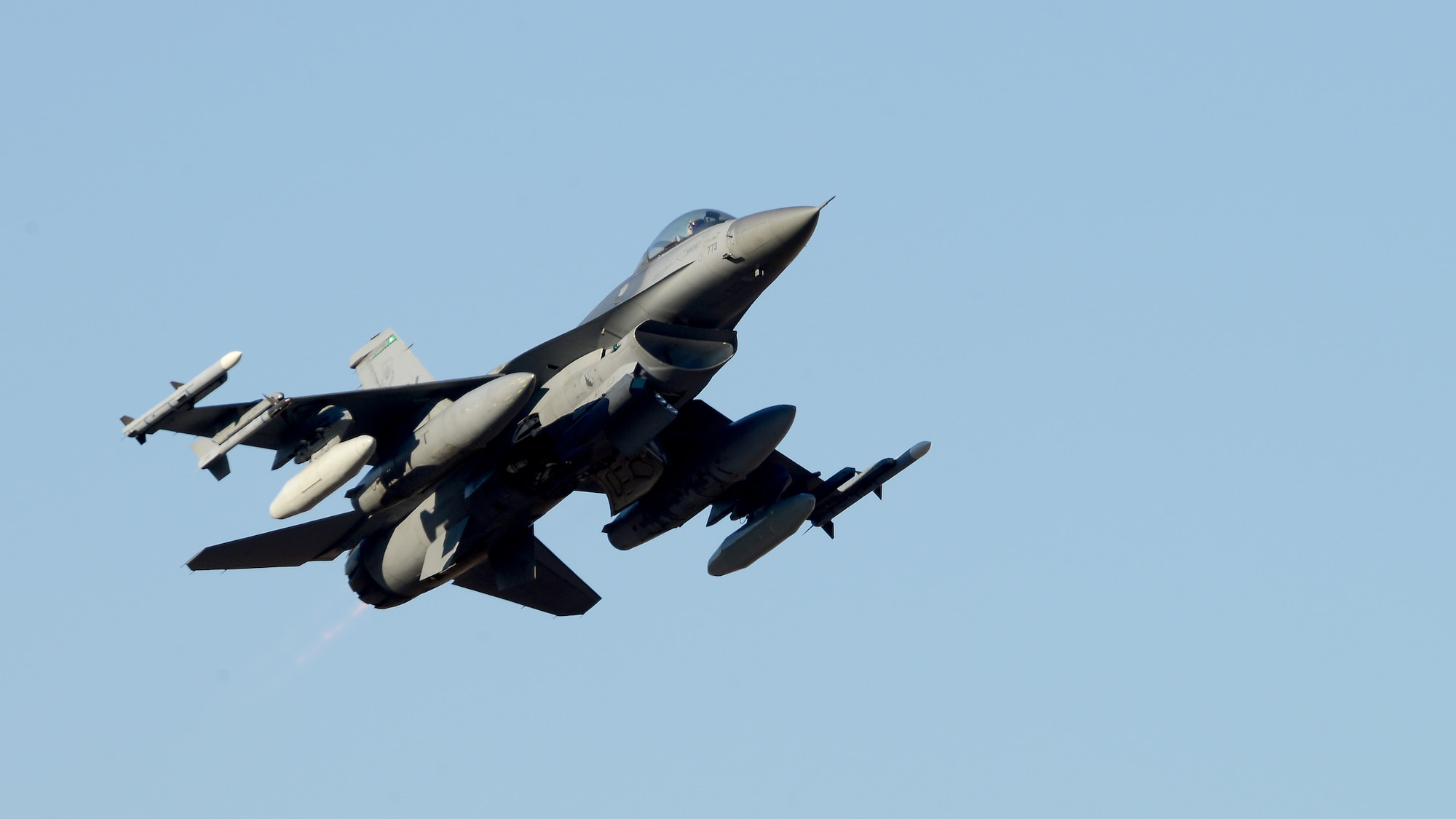 A 555th Fighter Squadron F-16 Fighting Falcon departs from Aviano Air Base, Italy on Jan. 21, 2016 to support a flying training deployment in Souda Bay, Greece. Fourteen F-16s, one KC-135 Stratotanker from the Arizona Air National Guard’s 161st Air Refueling Wing, and 280 Airmen deployed to Souda Bay to train with Greece’s Hellenic air force. (U.S. Air Force photo by Tech. Sgt. R.J. Biermann)