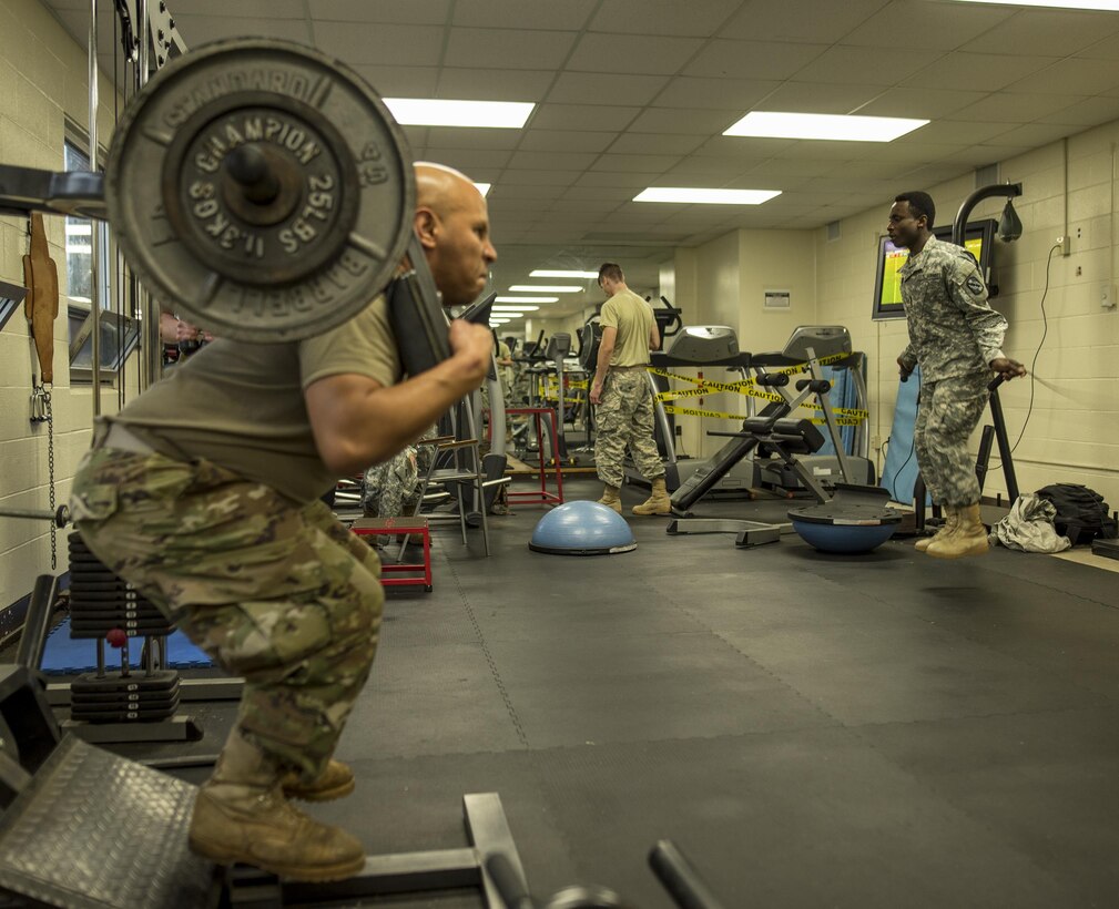 U.S. Army Reserve Soldiers with Co. C, 324th Expeditionary Signal Battalion exercise during their lunch break in the 335th Signal Command (Theater) headquarters building in East Point, Ga., Jan. 21, 2017. 
