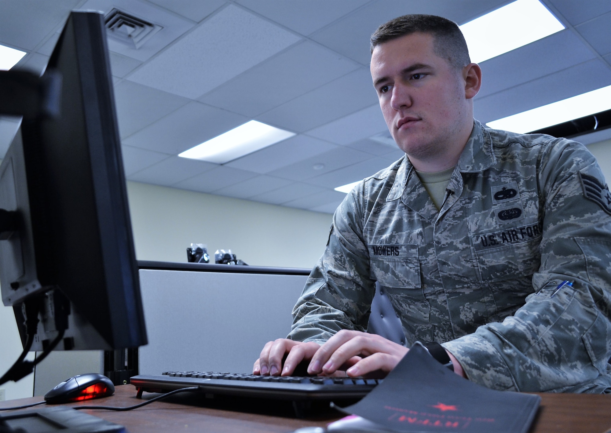 Staff Sgt. Brandyn Mowers, of the 112th Cyberspace Operations Squadron, works on a cyber-attack simulation at Horsham Air Guard Station, Pa., Jan. 9, 2017. The 112th COS was created last year to primarily defend Air Force units and – when tasked by the governor – the State’s critical infrastructure facilities. (U. S. Air National Guard photo by Tech. Sgt. Andria Allmond)