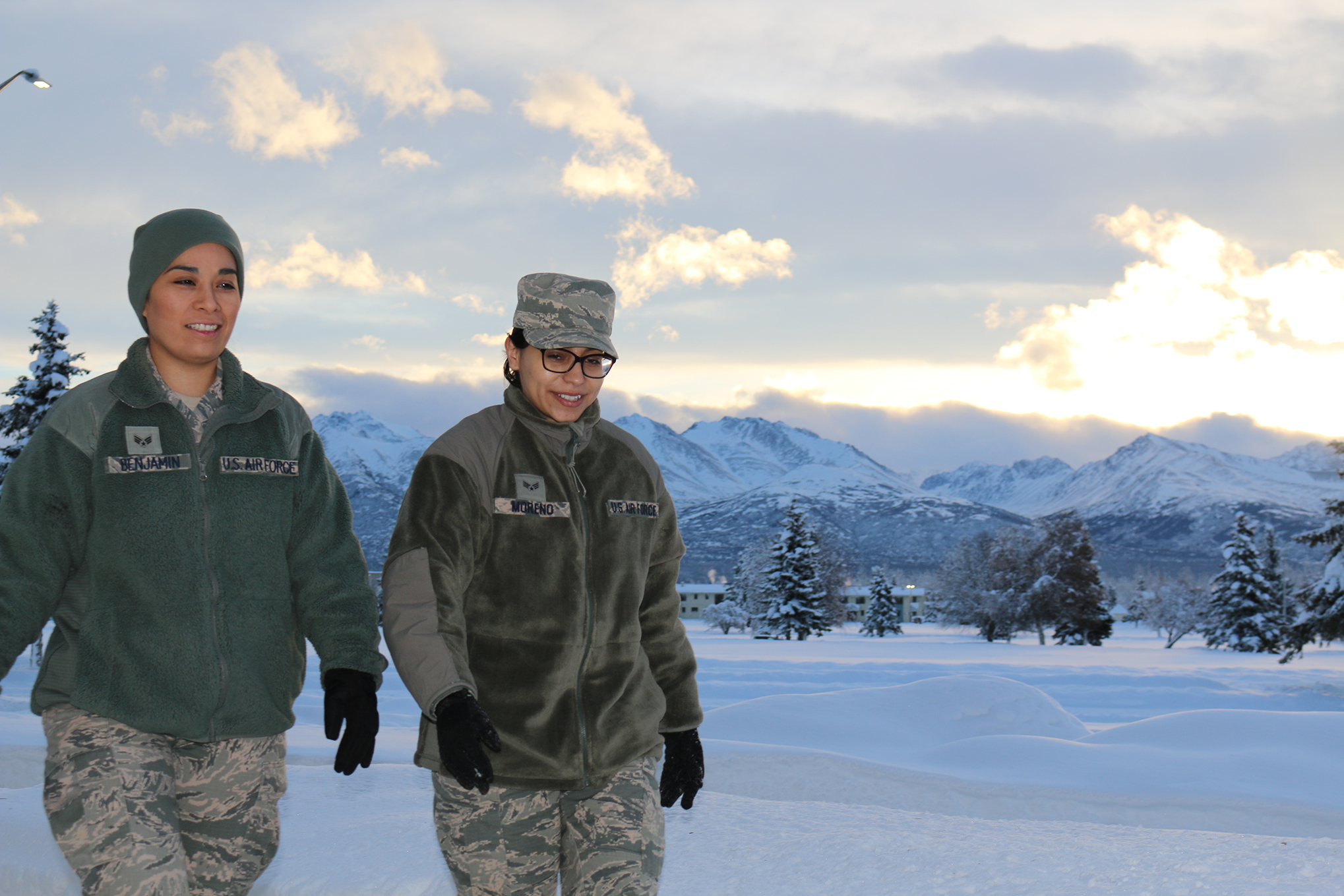 JBER releases winter weather uniform wear guidance > 477th Fighter Group >  Article Display