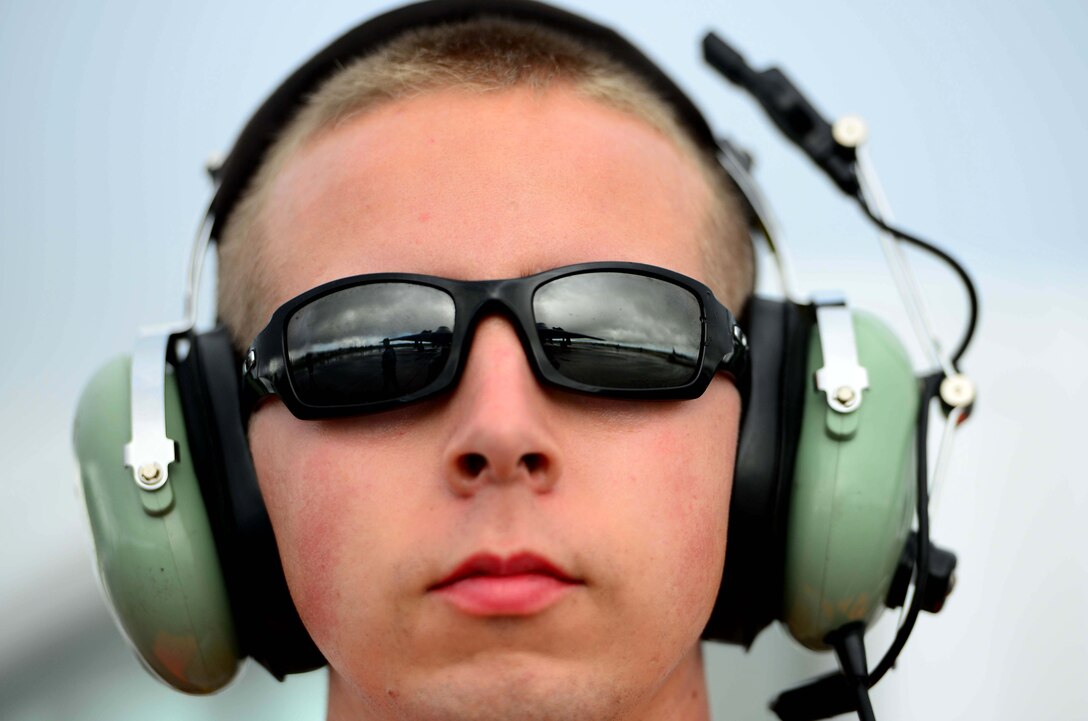 U.S. Air Force Senior Airman Richard Huartson, an assistant dedicated crew chief, assigned to the 509th Aircraft Maintenance Squadron, observes his B-2 Spirit aircraft during pre-flight operations prior to take off at Andersen Air Force Base, Guam, Jan. 12, 2017. Close to 200 Airmen from Whiteman Air Force Base, Mo., and Barksdale Air Force Base, La., deployed to Andersen AFB, in support of U.S. Strategic Command Bomber and Deterrence missions. USSTRATCOM bomber missions familiarize aircrew with airbases and operations in different Geographic Combatant Commands. (U.S. Air Force photo by Tech. Sgt. Andy M. Kin)
