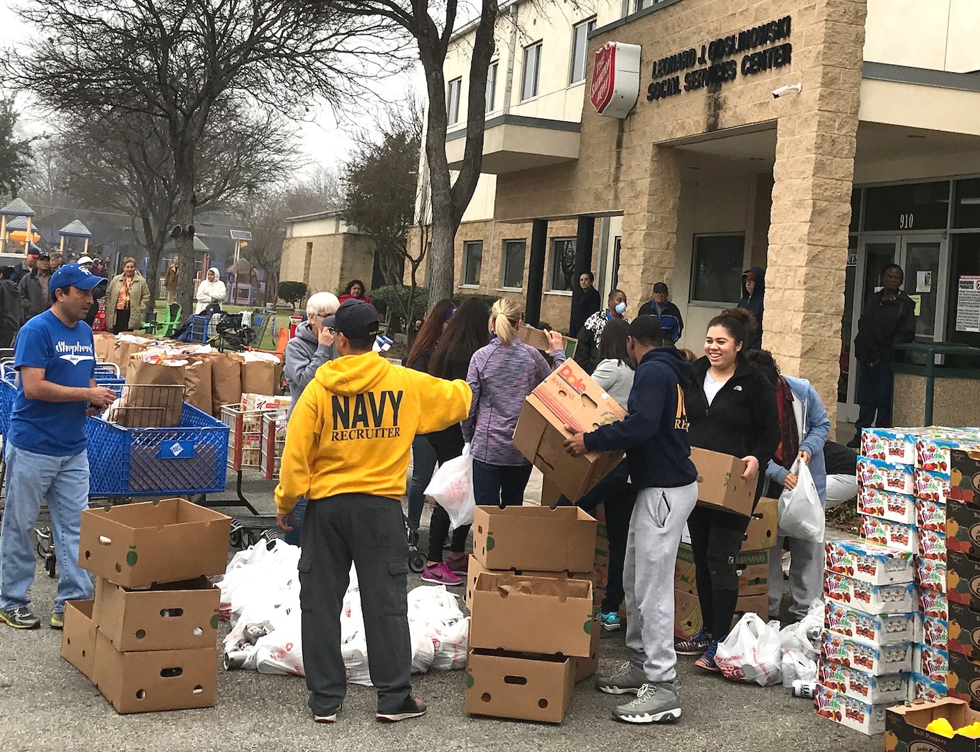 Navy Recruiting District San Antonio recruiters assist Salvation Army ...