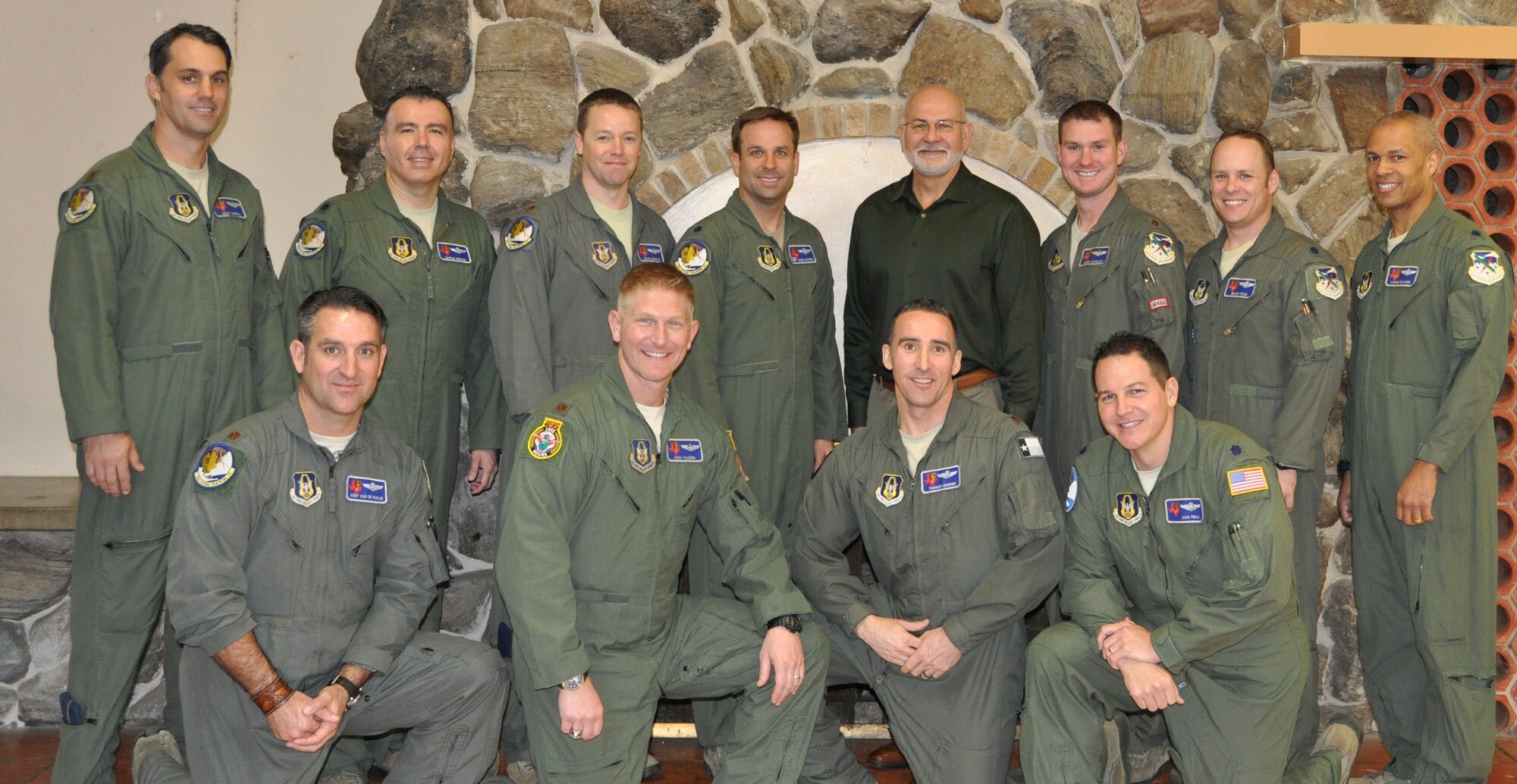 Dr. Gordon Curphy, leadership expert (center), poses for a group photo with 39th Flying Training Squadron leadership at the JBSA-Randolph Parr Officer’s Club, Jan. 18, after his presentation to the group. (Photo by Janis El Shabazz)

