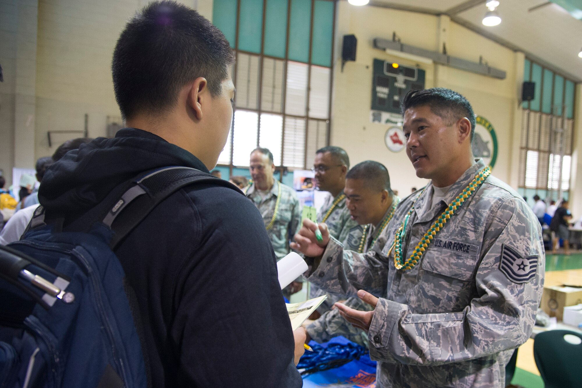 Eleven Airmen from the Air Force Reserve’s 624th Regional Support Group volunteered to talk with high school students about their experiences and how to join the Air Force Reserve at Kaimuki High School, Honolulu, Hawaii, Jan. 27, 2017. Located on Oahu and Guam, and a component of the Air Force Reserve, the 624th Regional Support Group's mission is to deliver mission essential capability through combat readiness, quality management and peacetime deployments in the Pacific area of responsibility. (U.S. Air Force photo by Master Sgt. Theanne Herrmann) 
