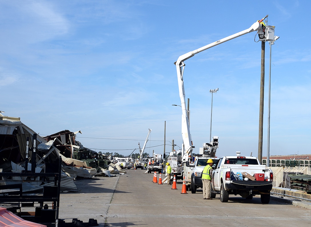 Georgia Power personnel work to restore power to Marine Corps Logistics Base Albany, Jan. 27.