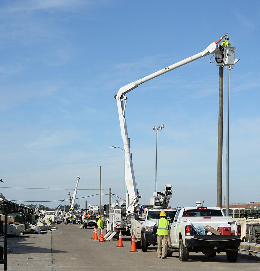 Georgia Power personnel work to restore power to Marine Corps Logistics Base Albany, Jan. 27.