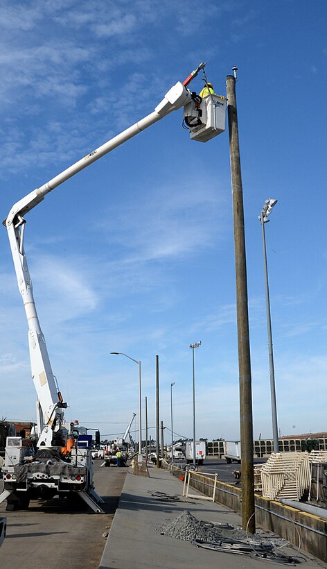 Georgia Power personnel work to restore power to Marine Corps Logistics Base Albany, Jan. 27.