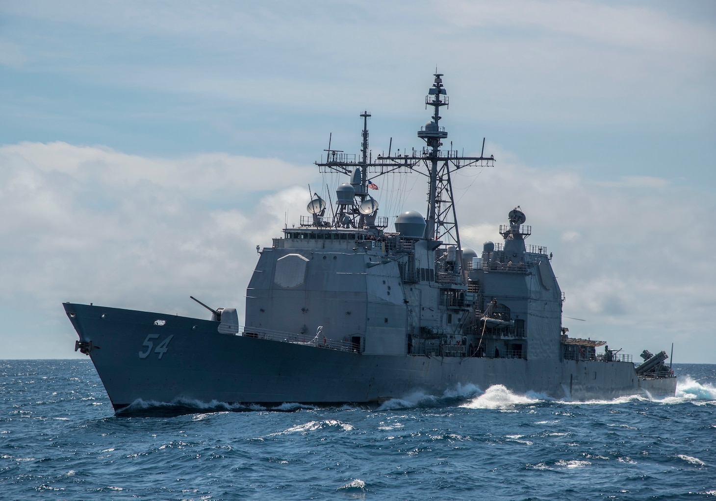 SOUTH CHINA SEA (March 06, 2016) The Ticonderoga-class guided-missile cruiser USS Antietam (CG 54) sails alongside the guided-missile destroyer USS Chung-Hoon (DDG 93). Antietam is underway in the 7th Fleet area of operations in support of security and stability in the Indo-Asia-Pacific. (U.S. Navy photo by Mass Communication Specialist 2nd Class Marcus L. Stanley/Released)
