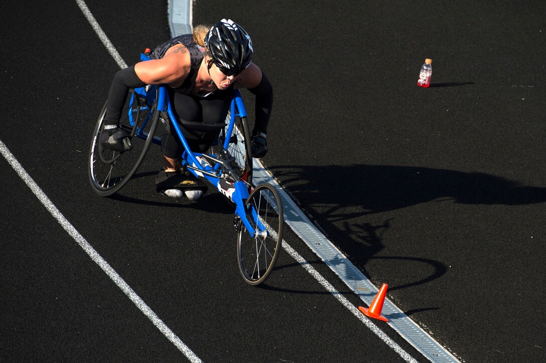 Army veteran Sgt. Brandi Evans competes in wheel chair racing during the 2017 Department of Defense Warrior Games at Lane Technical College Preparatory High School in Chicago, July 2, 2017. DoD photo by EJ Hersom