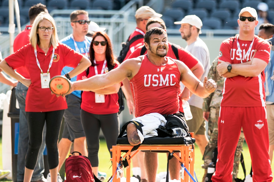 Marine Corps veteran Matthew Grashen competes in the discus event during the 2017 Department of Defense Warrior Games in Chicago, July 3, 2017. The DoD Warrior Games are an annual event allowing wounded, ill and injured service members and veterans to compete in Paralympic-style sports. DoD photo by Roger L. Wollenberg