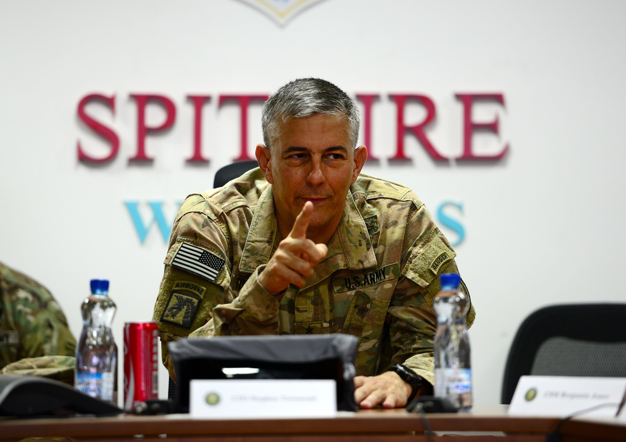 U.S. Army Lt. Gen. Stephen Townsend, Combined Joint Task Force – Operation Inherent Resolve commanding general, discusses key topics with U.S. Air Force, U.S. Marine Corps, and coalition leadership during his visit to the 407th Air Expeditionary Group in Southwest Asia July 6, 2017. (U.S. Air Force photo by Tech Sgt. Andy M. Kin)