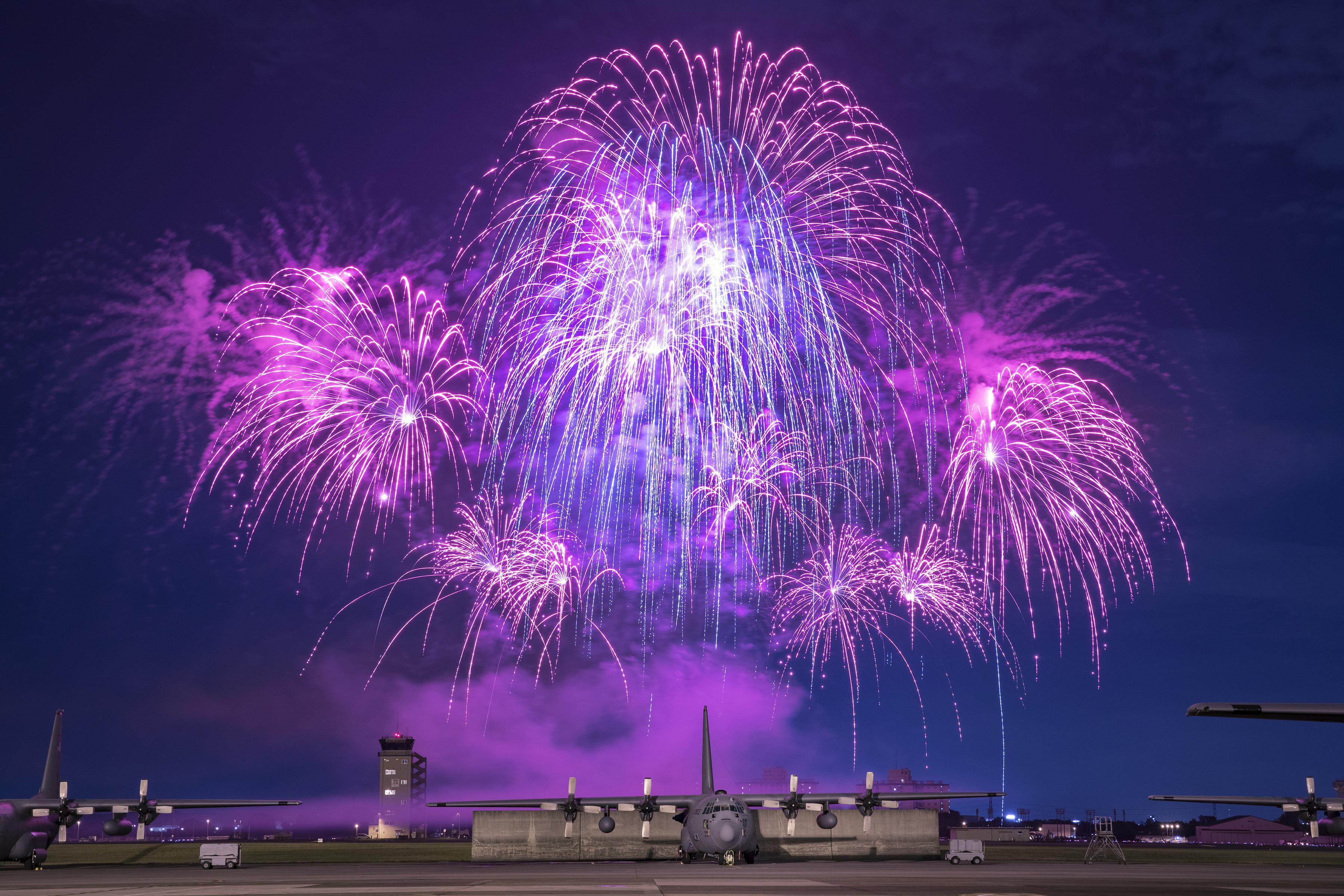 Felogyr Fireworks 27 - fqgmvpt