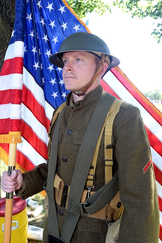 Army Reserve Staff Sgt. Walter Rodgers, Human Resources Sergeant, 85th Support Command, holds the American flag during the centennial anniversary of the 85th Support Command on June 9, 2017 at Arlington Heights, Illinois. The 85th SPT CMD color guard team wore World War I era uniforms in representation of the era the 85th Support Command’s lineage was first formed.
(U.S. Army photo by Sgt. Aaron Berogan/Released)