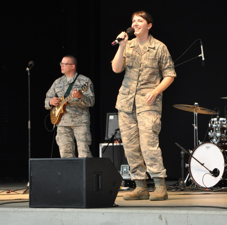 Band of Flight at the Fraze 2017